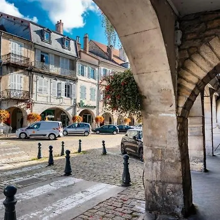 Le Onze Apartment Lons-le-Saunier Exterior photo